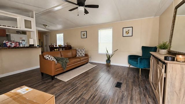 24325 SW 46TH AVENUE, Newberry, FL 32669