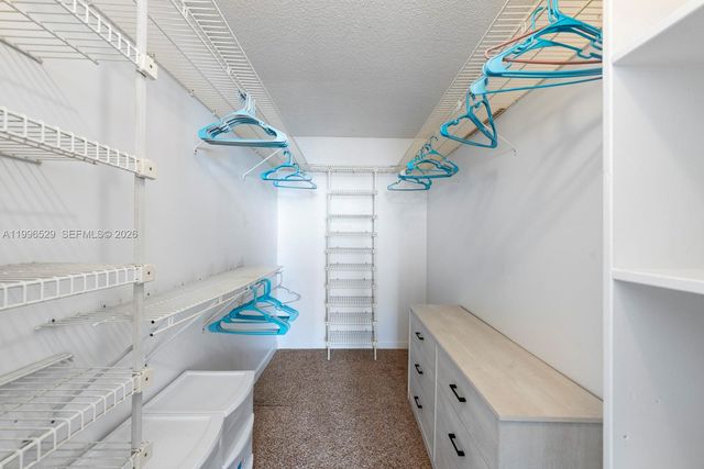 3161 S Ocean Dr 809, Hallandale Beach, FL 33009