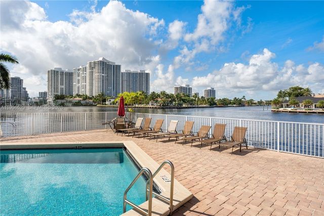 3161 S Ocean Dr 809, Hallandale Beach, FL 33009