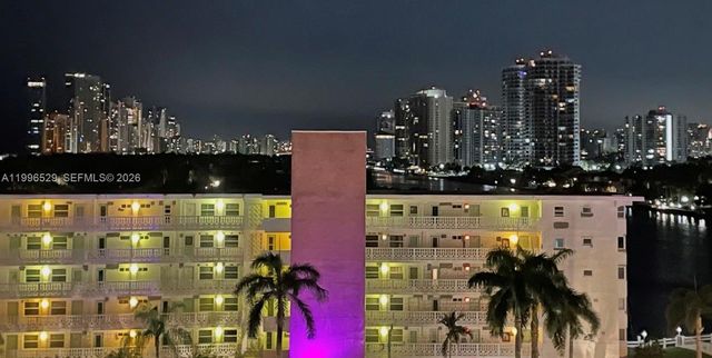 3161 S Ocean Dr 809, Hallandale Beach, FL 33009