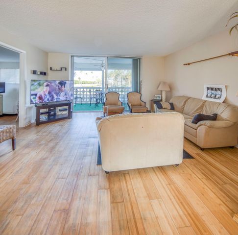 1 N Golfview Road 205, Lake Worth Beach, FL 33460