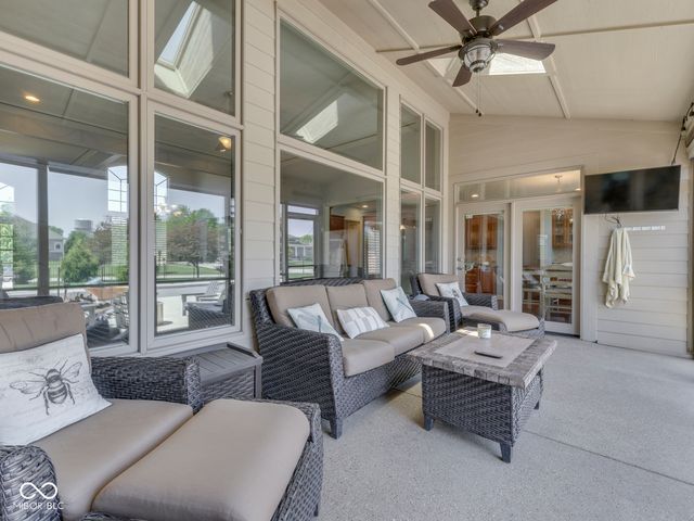 4971 Benthaven Court, Bargersville, IN 46106