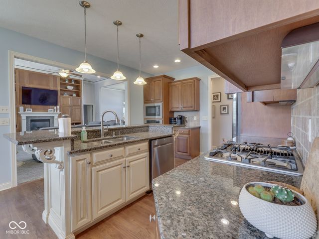 4971 Benthaven Court, Bargersville, IN 46106