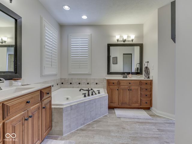 4971 Benthaven Court, Bargersville, IN 46106