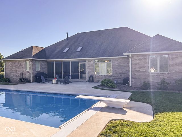 4971 Benthaven Court, Bargersville, IN 46106
