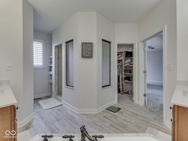 4971 Benthaven Court, Bargersville, IN 46106