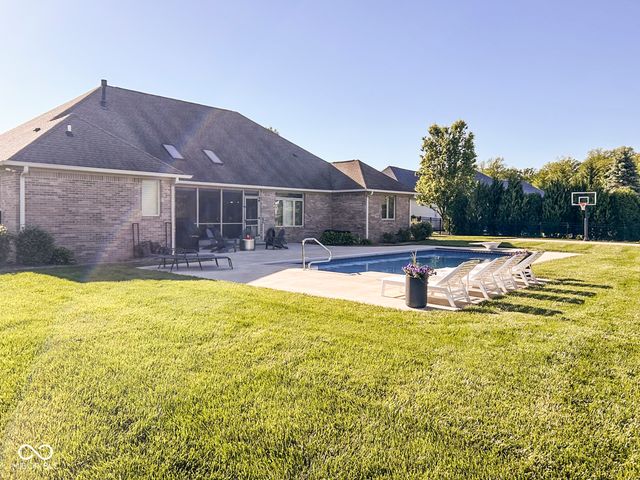 4971 Benthaven Court, Bargersville, IN 46106