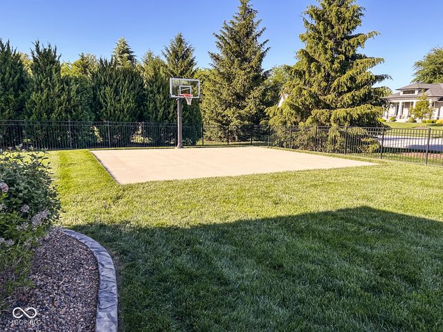 4971 Benthaven Court, Bargersville, IN 46106