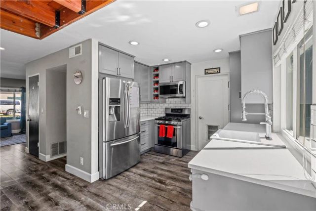 25252 Crocker, Lake Forest, CA 92630