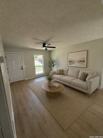 4635 AVENIDA PRIMA ST, San Antonio, TX 78233