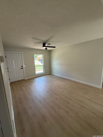 4635 AVENIDA PRIMA ST, San Antonio, TX 78233