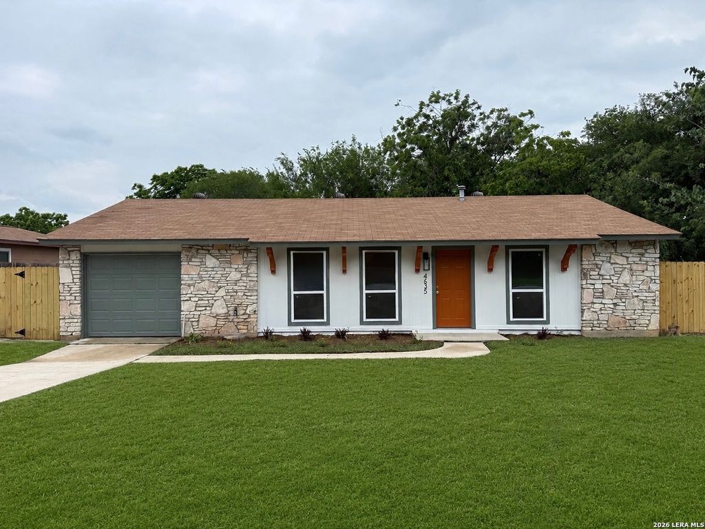 4635 AVENIDA PRIMA ST, San Antonio, TX 78233
