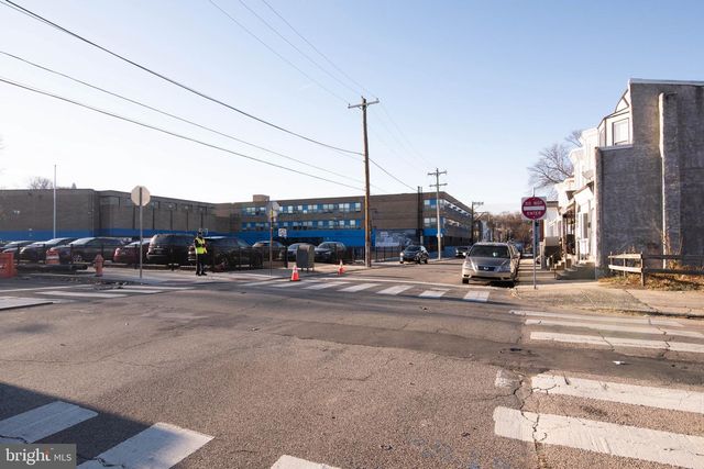 1000 E WOODLAWN ST, Philadelphia, PA 19138