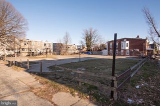 1000 E WOODLAWN ST, Philadelphia, PA 19138