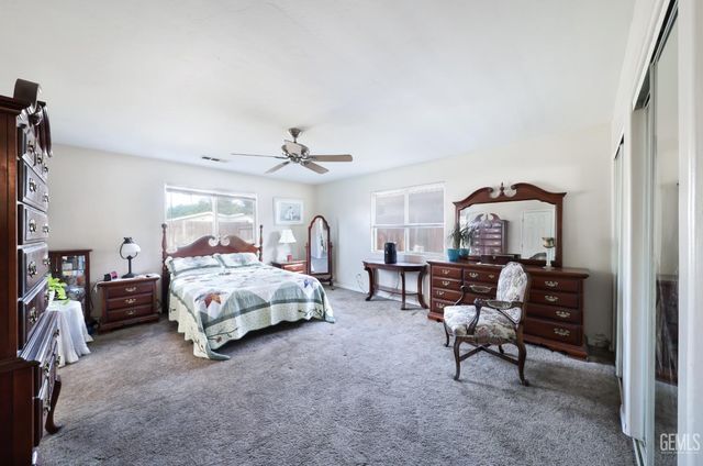 6411 Ringsdale Court, Bakersfield, CA 93313