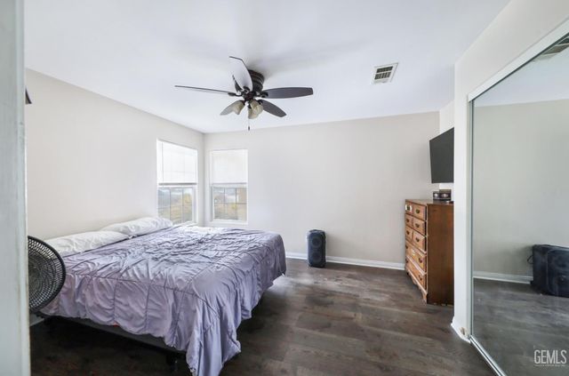 6411 Ringsdale Court, Bakersfield, CA 93313