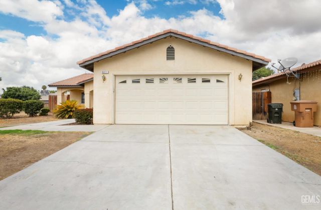 6411 Ringsdale Court, Bakersfield, CA 93313