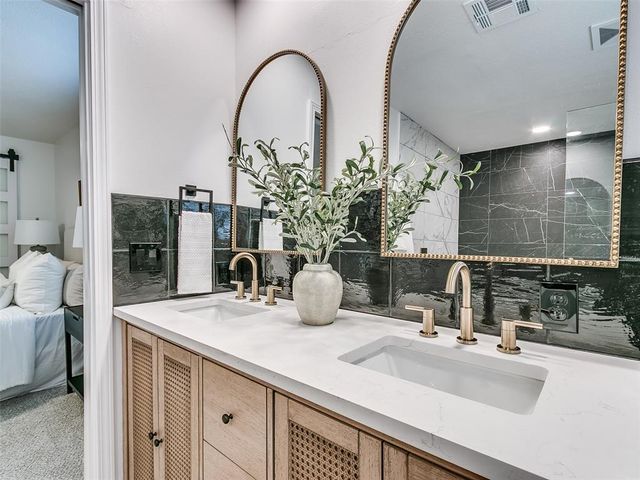 700 Greenwood Drive, Midwest City, OK 73110