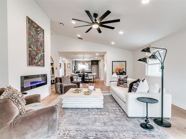 700 Greenwood Drive, Midwest City, OK 73110