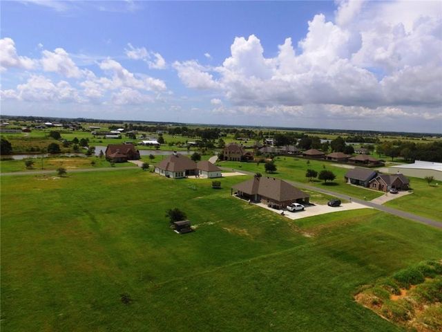 Indian Lake Drive, Lake Charles, LA 70607