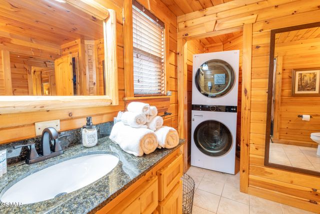 167 White Oak Resort Way, Gatlinburg, TN 37738