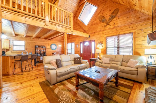 167 White Oak Resort Way, Gatlinburg, TN 37738