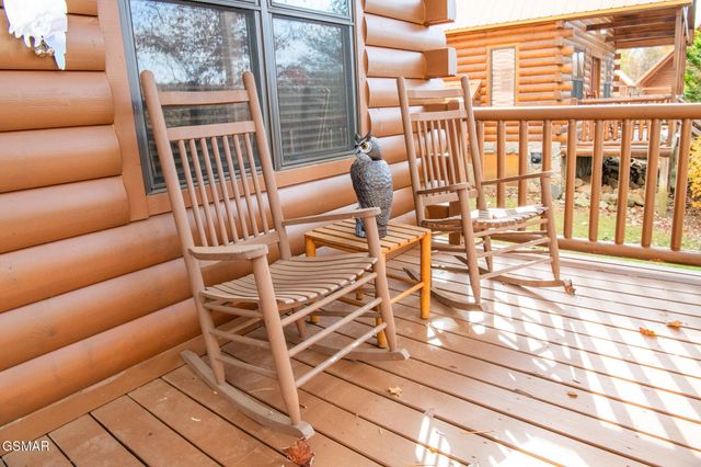 167 White Oak Resort Way, Gatlinburg, TN 37738
