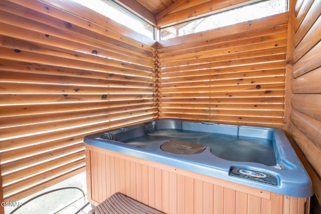 167 White Oak Resort Way, Gatlinburg, TN 37738