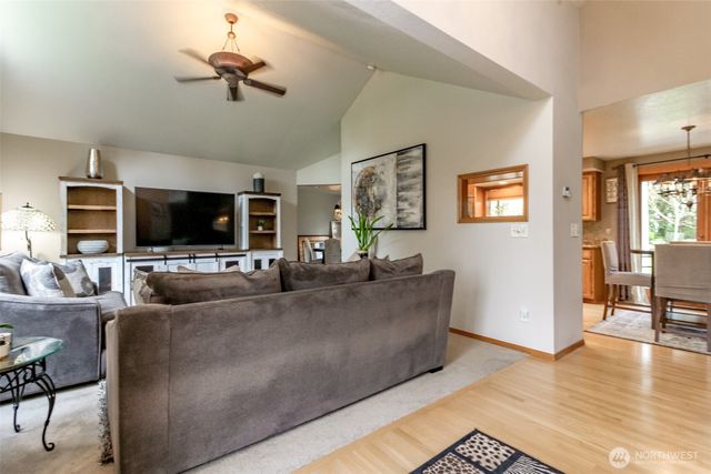 2634 59th Avenue NW, Olympia, WA 98502