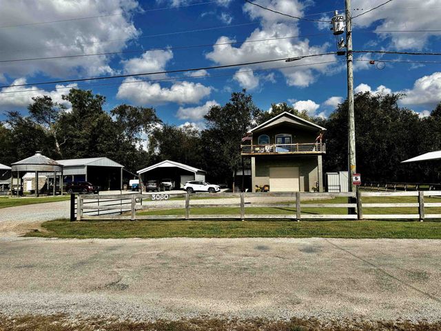 3060 CATFISH LN, Crump, TN 38327