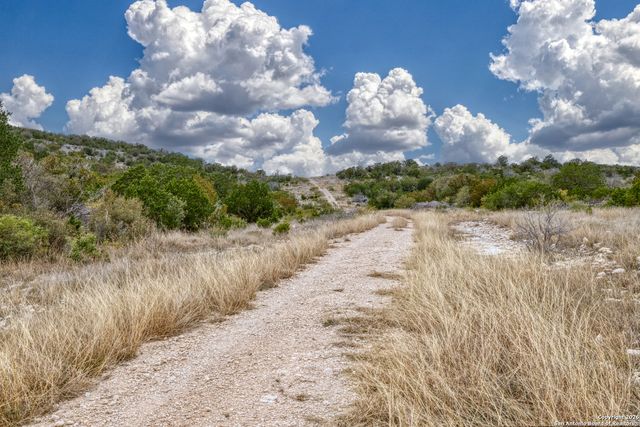 25 SD 65065 Dusty Rose Ranch, Rocksprings, TX 78880