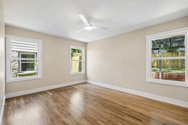 6823 E Grand Avenue, Dallas, TX 75223