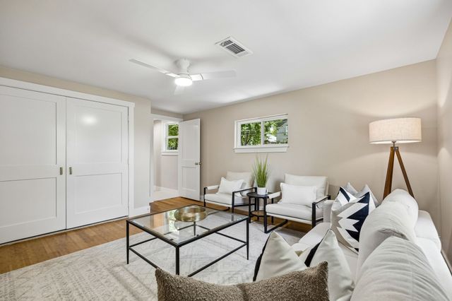 6823 E Grand Avenue, Dallas, TX 75223