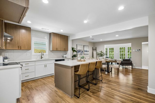 6823 E Grand Avenue, Dallas, TX 75223