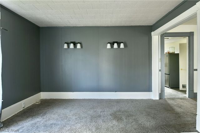 304 Cherry Avenue, Niles, OH 44446