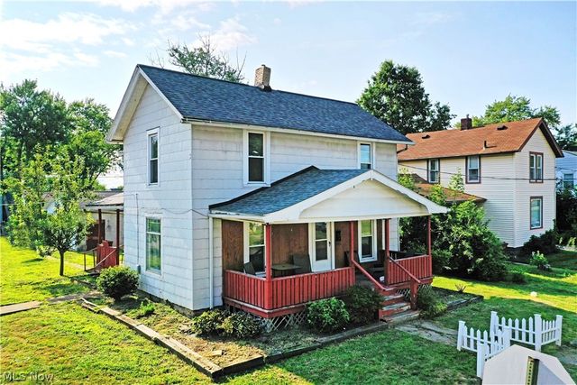 304 Cherry Avenue, Niles, OH 44446