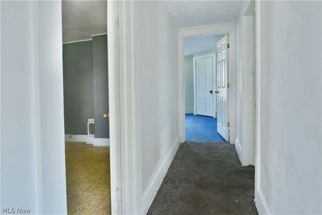 304 Cherry Avenue, Niles, OH 44446