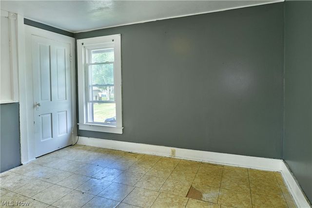 304 Cherry Avenue, Niles, OH 44446