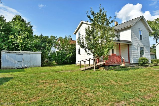 304 Cherry Avenue, Niles, OH 44446
