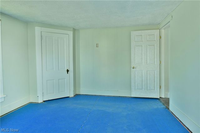 304 Cherry Avenue, Niles, OH 44446
