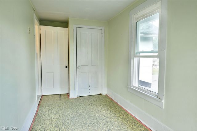 304 Cherry Avenue, Niles, OH 44446