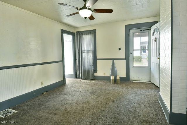304 Cherry Avenue, Niles, OH 44446