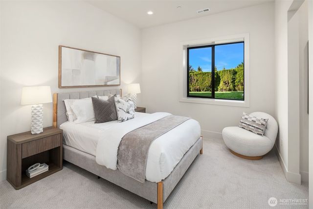 17626 Talbot Road, Edmonds, WA 98026