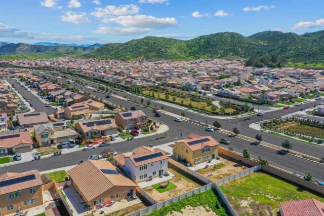 29483 Beeler Road, Winchester, CA 92596