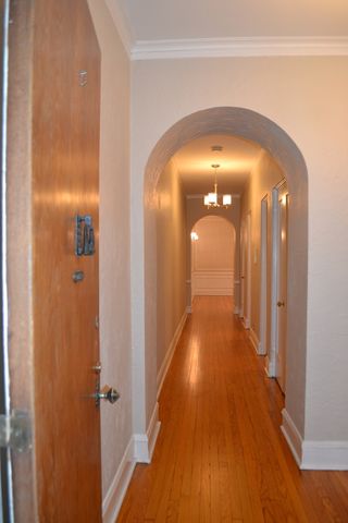 1055 W North Shore Avenue 1W, Chicago, IL 60626