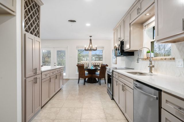 6525 Dakar Road W, Fort Worth, TX 76116