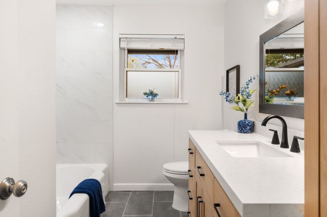 6525 Dakar Road W, Fort Worth, TX 76116