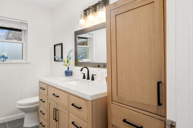 6525 Dakar Road W, Fort Worth, TX 76116