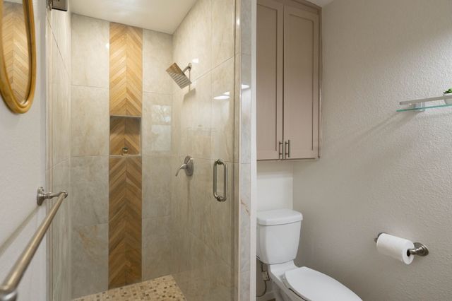 6525 Dakar Road W, Fort Worth, TX 76116