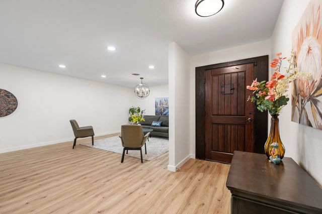 6525 Dakar Road W, Fort Worth, TX 76116